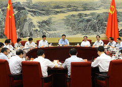 习近平主持召开中央党的建设工作领导小组会议