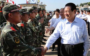 周永康在云南省考察