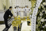 溫家寶吊唁柬埔寨太皇西哈努克
