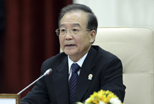 溫家寶總理出席第15次中國-東盟領導人會議