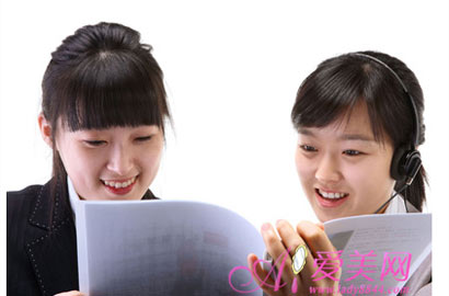 白领久坐易患病 对症防范 扼杀疾病于摇篮