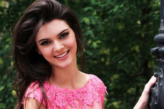 卡戴珊家族姐妹花写真 清纯性感胜大姨子[组图]