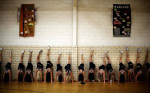 美国橄榄球大联盟拉拉队女郎选拔现场实拍