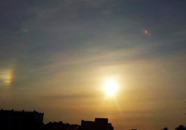上海现“3个太阳” 专家：与末日无关