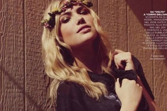 泳装女神扯衣服叫板林书豪 到底敢不敢爱[组图]