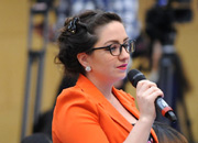 澳大利亚环球凯歌传媒集团记者提问