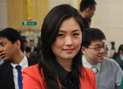 外长记者会现场女记者