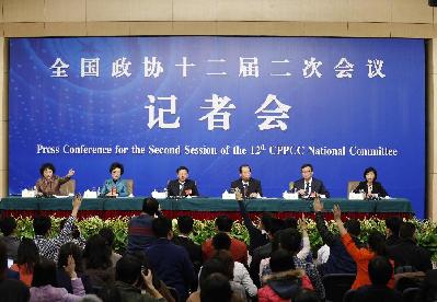 政协委员谈推进人民政协协商民主建设