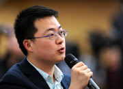 北京青年报记者提问