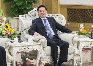 刘奇葆会见台湾、香港《经济日报》负责人