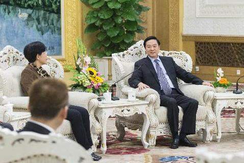 刘奇葆会见台湾、香港《经济日报》负责人