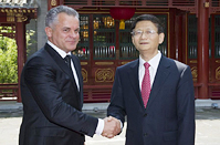 孟建柱会见摩尔多瓦民主党代表团