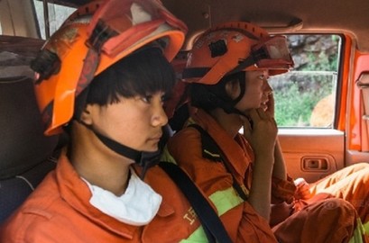 女子地震救援队：最美丽的&ldquo;女汉子&rdquo;