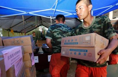 抗饿食品能量棒投入鲁甸救灾部队广受欢迎