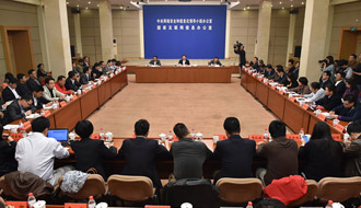 鲁炜：推进网络空间法治化