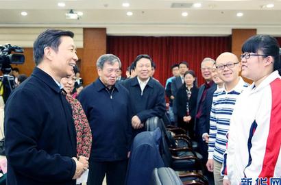 李源潮在北京与科普创作工作者代表座谈