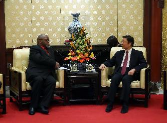 李源潮会见南非非国大代表团