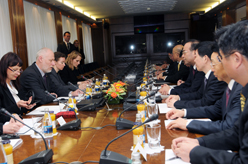 孙政才会见斯洛文尼亚议长布尔格莱兹