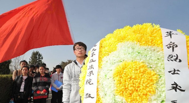 清明节前缅怀烈士