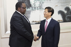 孟建柱会见南非警察部部长