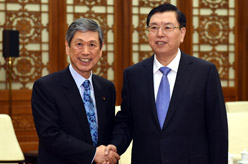 张德江会见日本日中友好议员联盟代表团