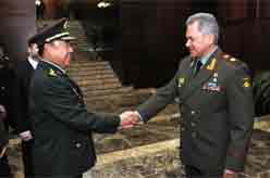 范長龍與俄羅斯國防部長舉行會談