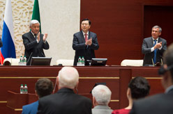 张德江出席俄罗斯鞑靼斯坦共和国议会举行的欢迎会议