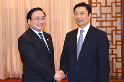 李源潮会见越南副总理黄中海
