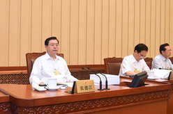 十二届全国人大常委会第十五次会议举行第二次全体会议