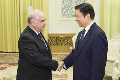 李源潮会见马耳他外长