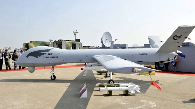 中国翼龙无人机实弹打靶视频首次公开