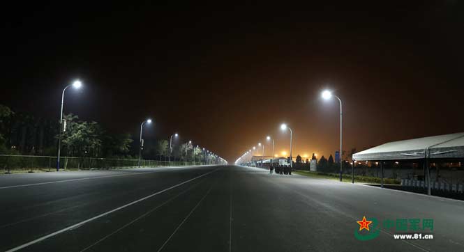 直击：阅兵村里的24小时