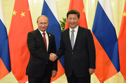 习近平会见俄罗斯总统普京