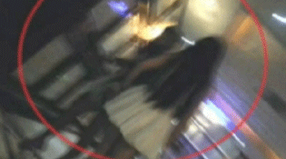 记者暗访深圳涉黄KTV：女子排队等挑(组图)