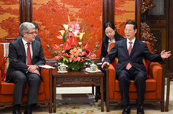 张高丽会见法国总统外事顾问奥迪贝尔