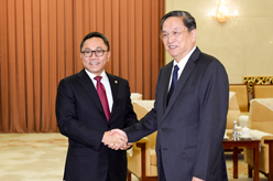 俞正声会见印度尼西亚人民协商会议主席