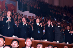 刘云山出席观看庆祝朝鲜劳动党成立70周年文艺演出