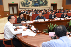 李克强主持召开部分省（区、市）负责人经济形势座谈会