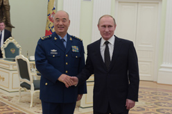 俄罗斯总统普京会见许其亮