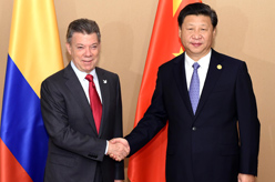习近平会见哥伦比亚总统桑托斯