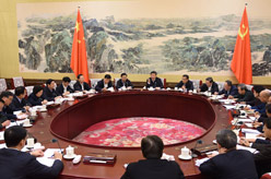 中共中央政治局召开专题民主生活会 习近平主持会议并发表重要讲话