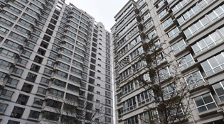 兰州一小区现&ldquo;楼歪歪&rdquo; 构成整幢危房