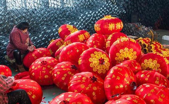 喜庆的红灯笼销全球