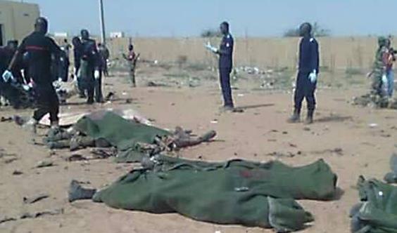 马里北部一军营遭汽车炸弹袭击数十人死亡