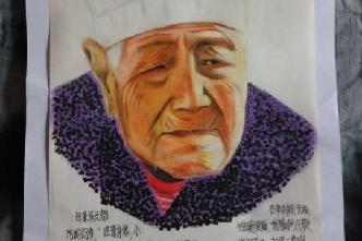 六旬男子画200幅素描留住母亲生前细节