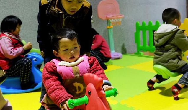 火车站里的儿童乐园