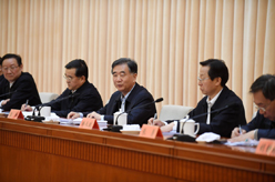 汪洋出席全国春季农业生产暨现代农业产业园建设工作会议并讲话