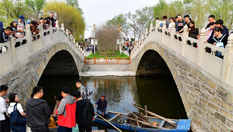 雄安新区“华北明珠”白洋淀游人如织