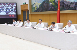 汪洋出席深度贫困地区脱贫攻坚电视电话会议并讲话