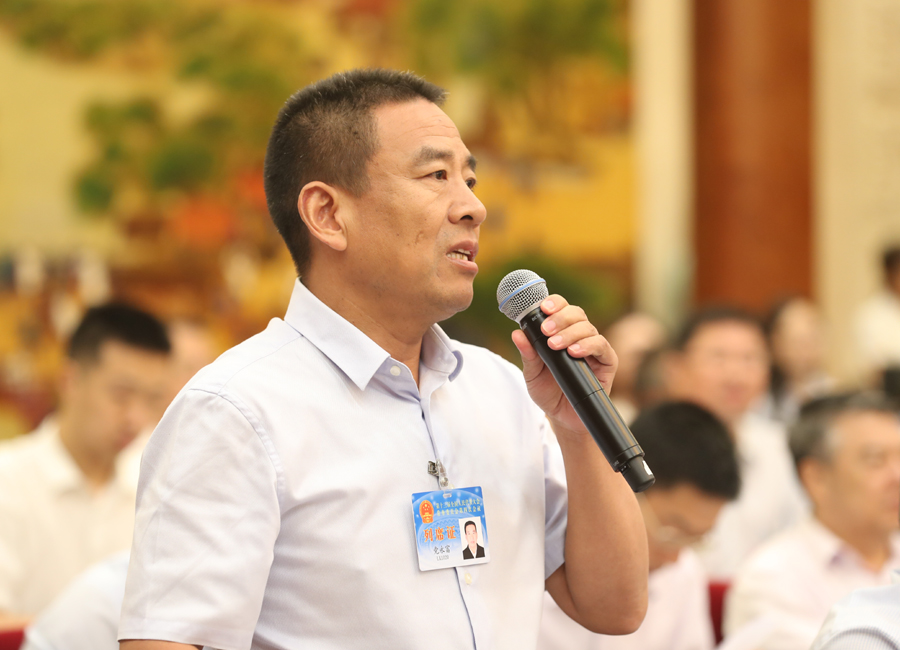 全国人大代表党永富提问